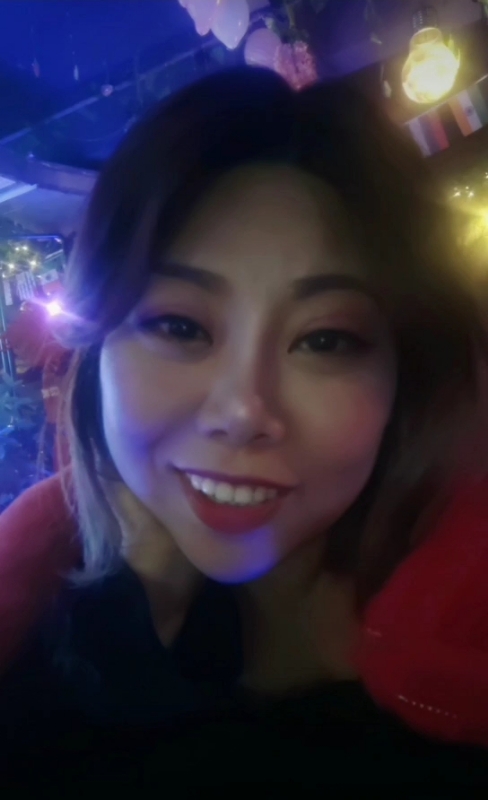 收快递的费仙女的第一张照片--涡阳残疾人相亲网